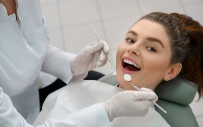 ¿Quienes son Los Doctores en Cirugía Dental?